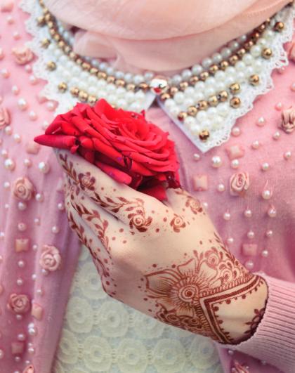 Henna Stain with a rose