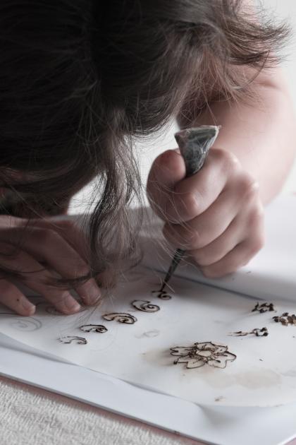 holiday henna workshop